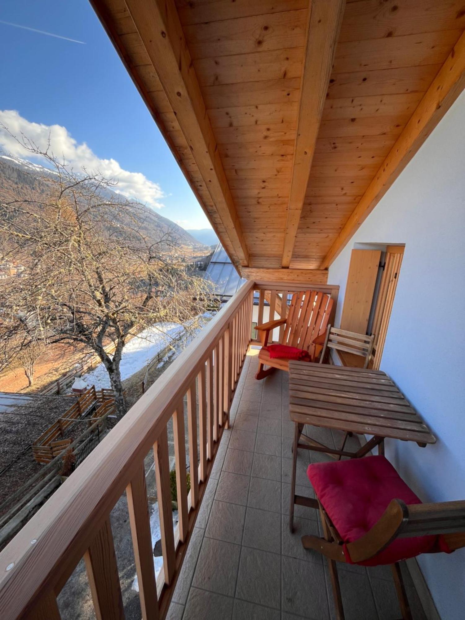 Mansarda Trentino-Campiglio Apartment Ossana Exterior photo